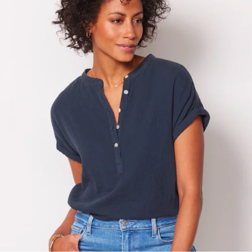 Faherty Dream Cotton Gauze Desmond Top size XL in Navy Blue